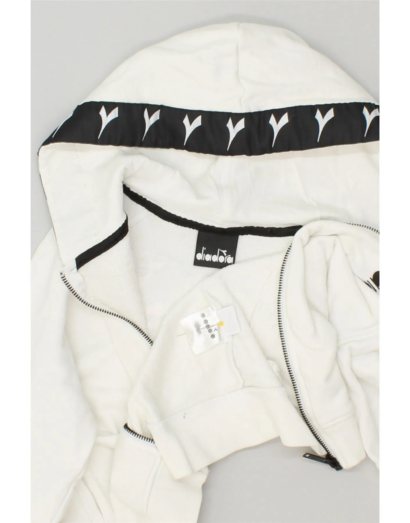 DIADORA Girls Graphic Crop Zip Hoodie Sweater 11-12 Years White Cotton